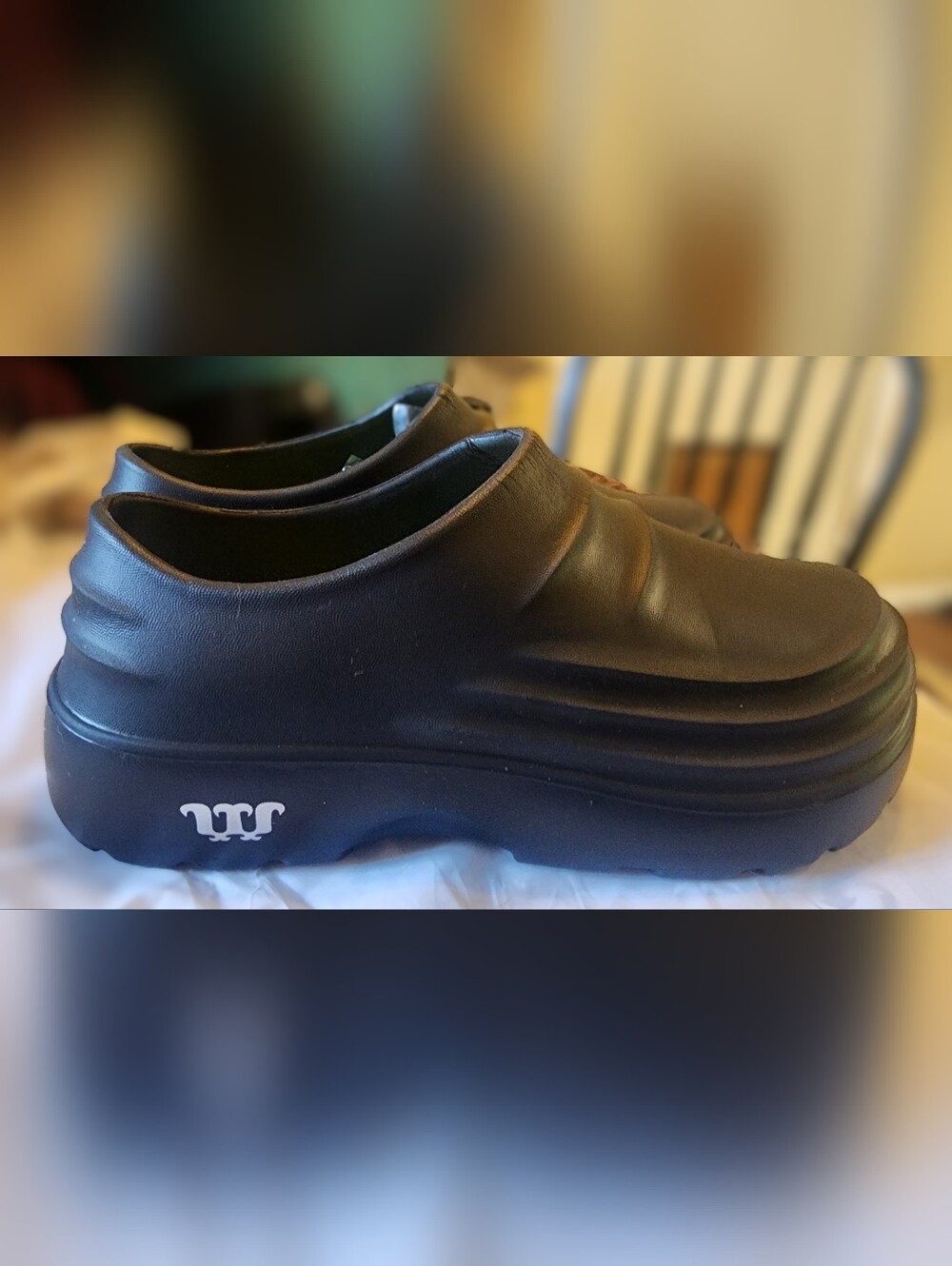 Platform Women's Men's Mule Work Garden Clogs in Black – Slip-On Comfort